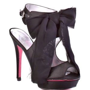 Paris Hilton sandales black satin with bow size 38M